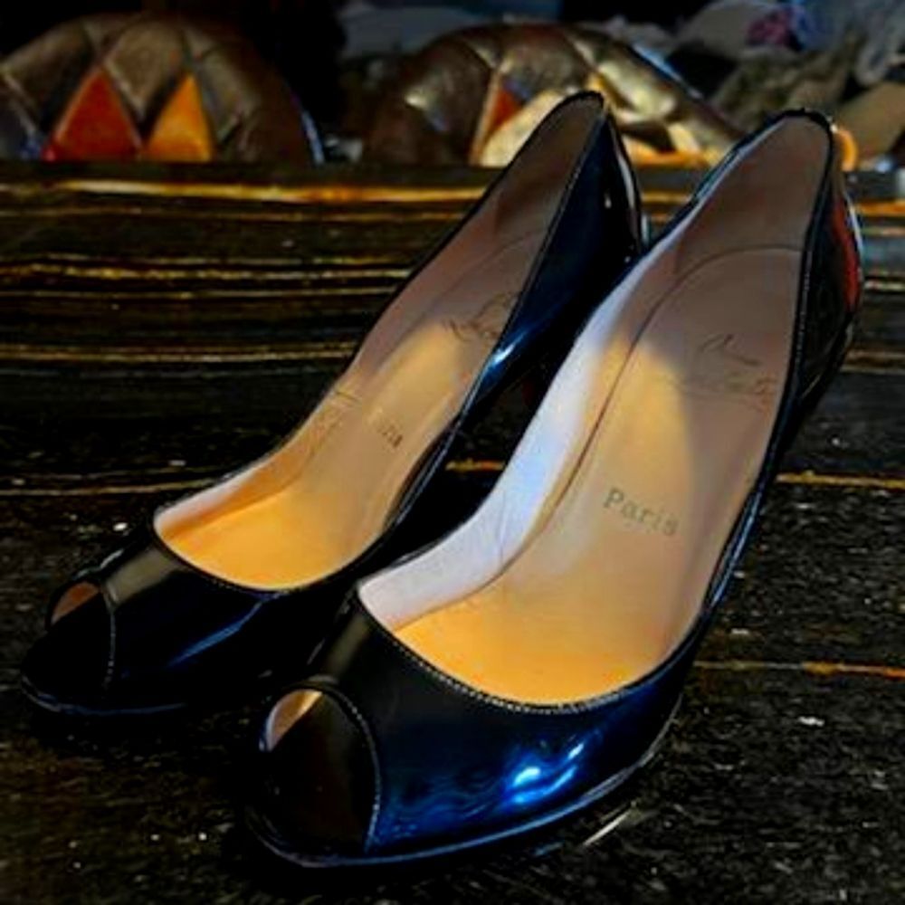 Christian Louboutin Peep Toe Heels Size EU39